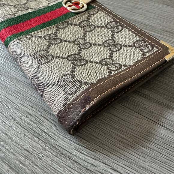 Vintage 1970s Gucci Wallet - Rare Horsebit Clasp - Picture 4 of 11